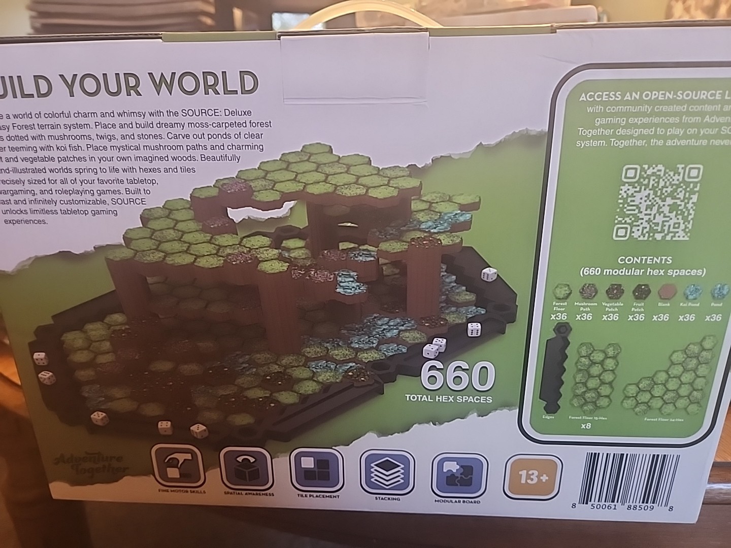 Kickstarter-Adventure Together Source Deluxe Fantasy Forest Modular terrain d&d