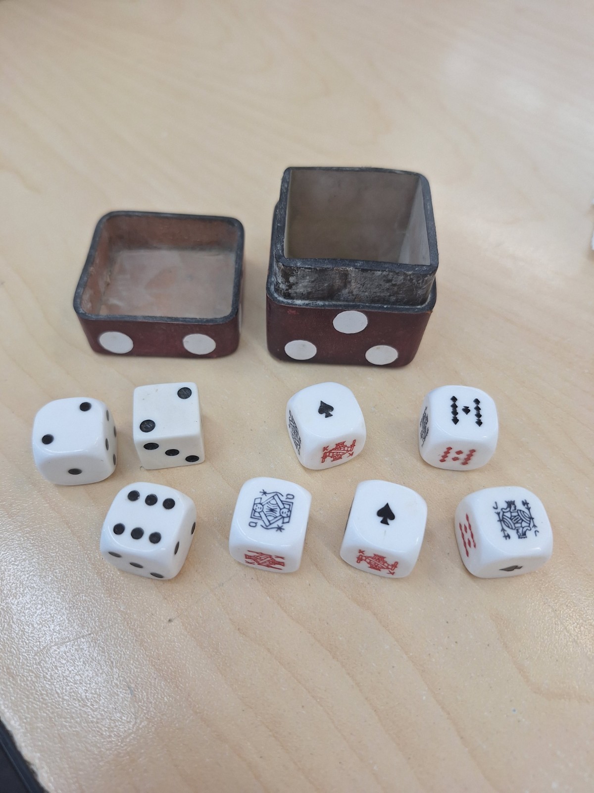 Vintage Italy Poker Dice Game In Leather Dice Case