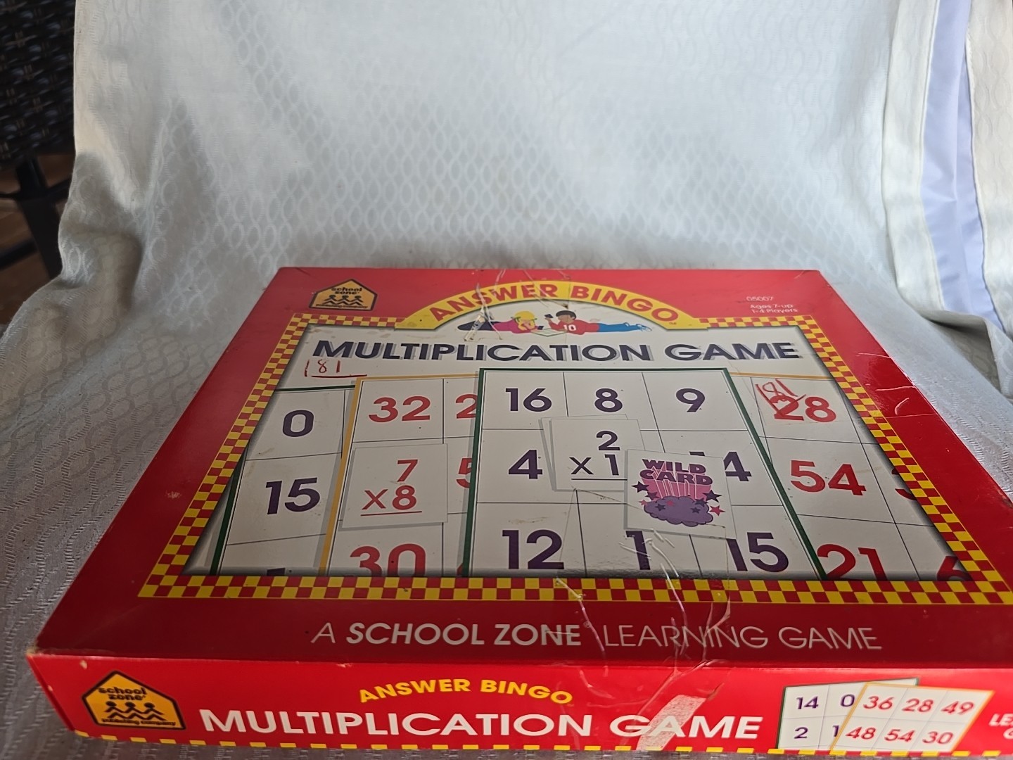 Vintage School Zone Publishing Co Answer Bingo Multiplication Game 1993