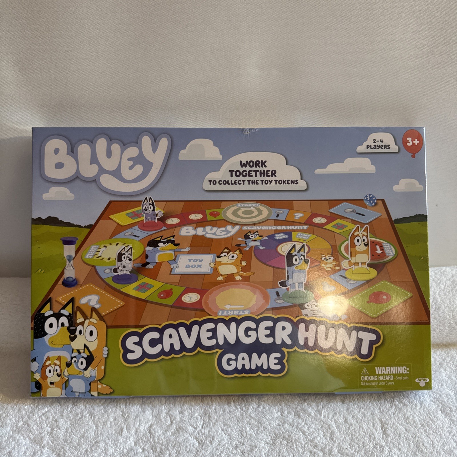 NEW Bluey Scavenber Hunt Board Game Ages 3+ Sealed Box
