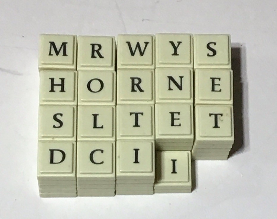 Upwords 82 Plastic Letter Tiles ONLY 1988 Board Game BROWN white CRAFTS SPELL