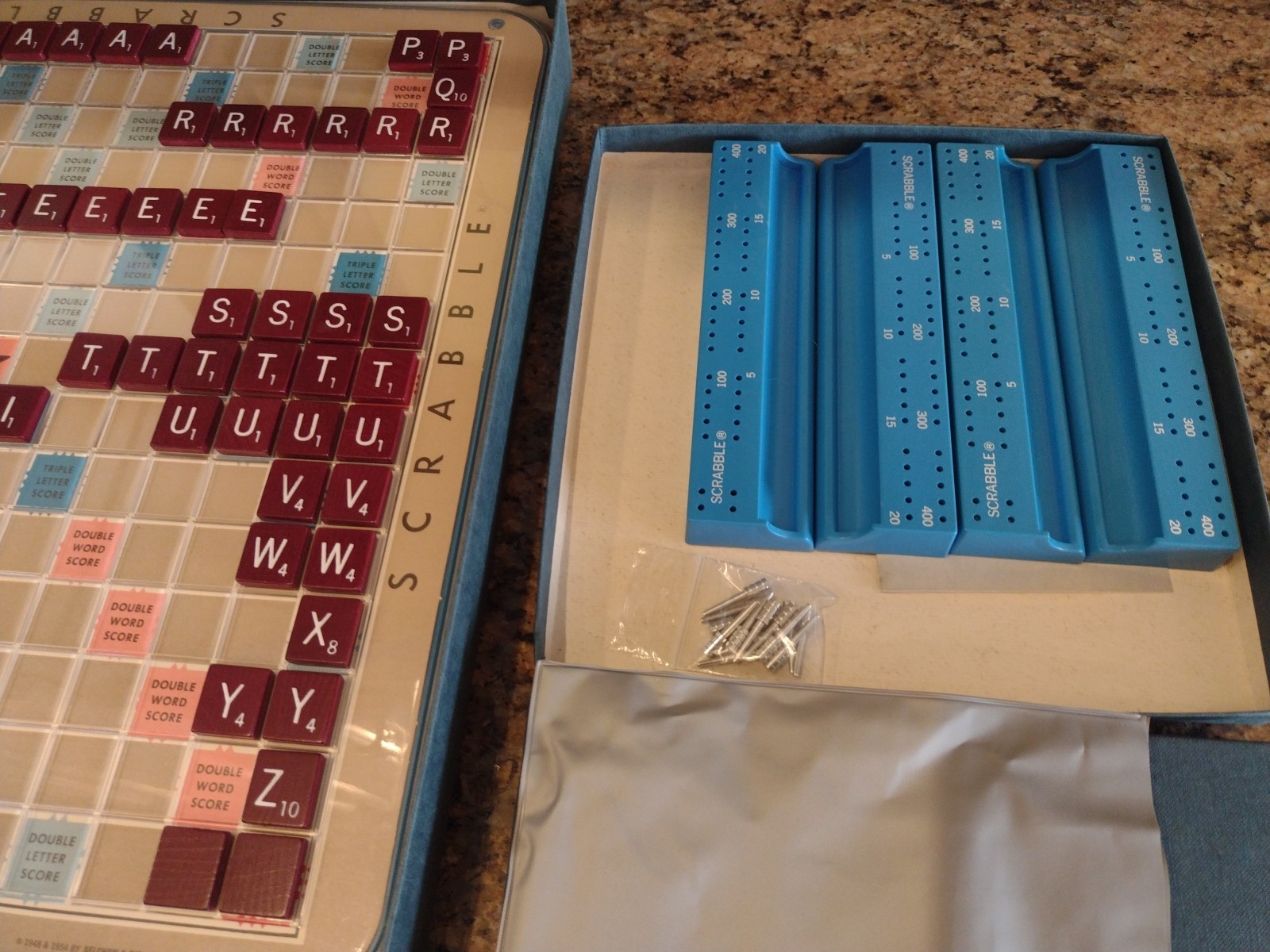 Deluxe Selchow&Richter Turntable Scrabble Game Complete 100 Tiles 4 Trays Pins
