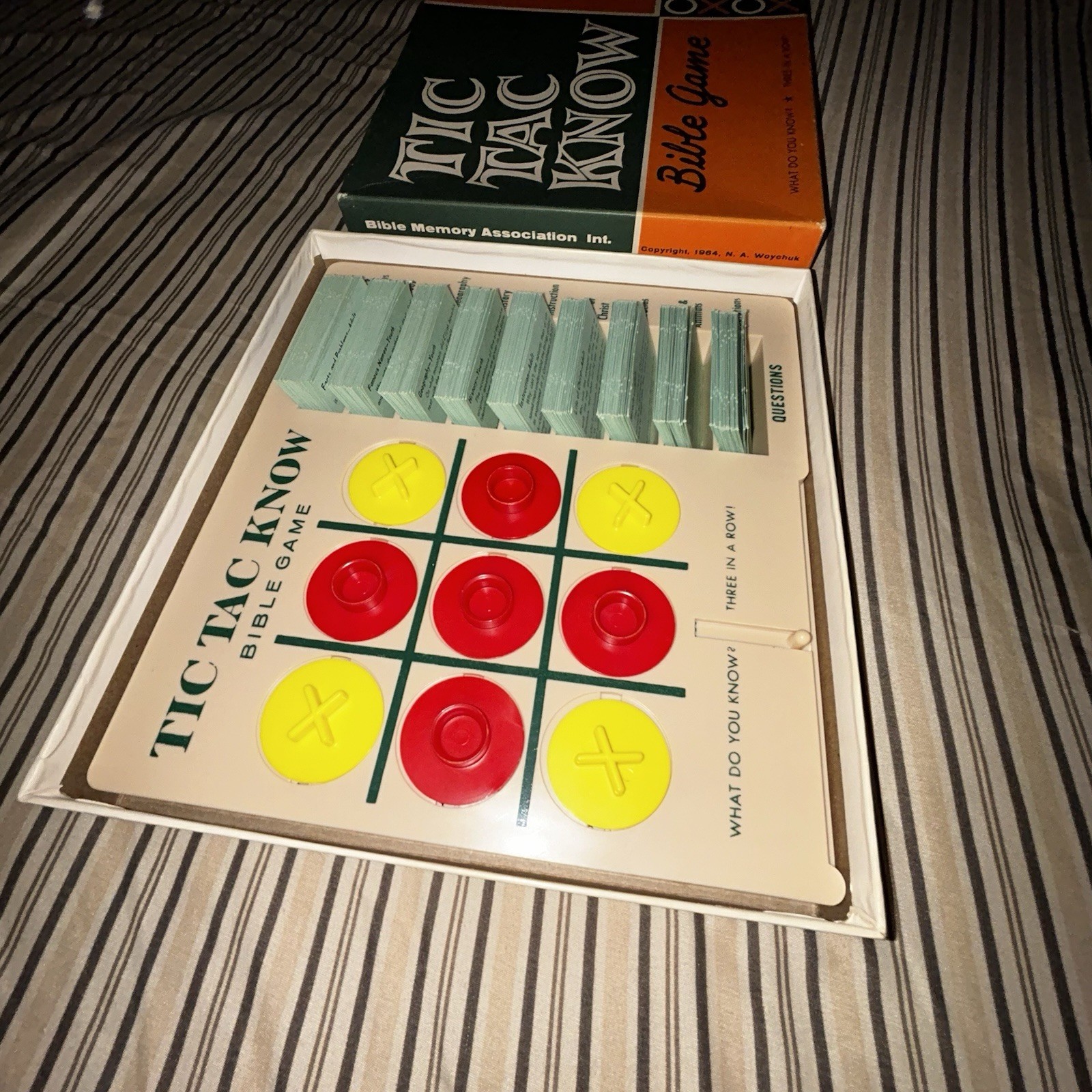 Tic Tac Know Bible Game (1964, Bible Memory Association Int.) – Complete