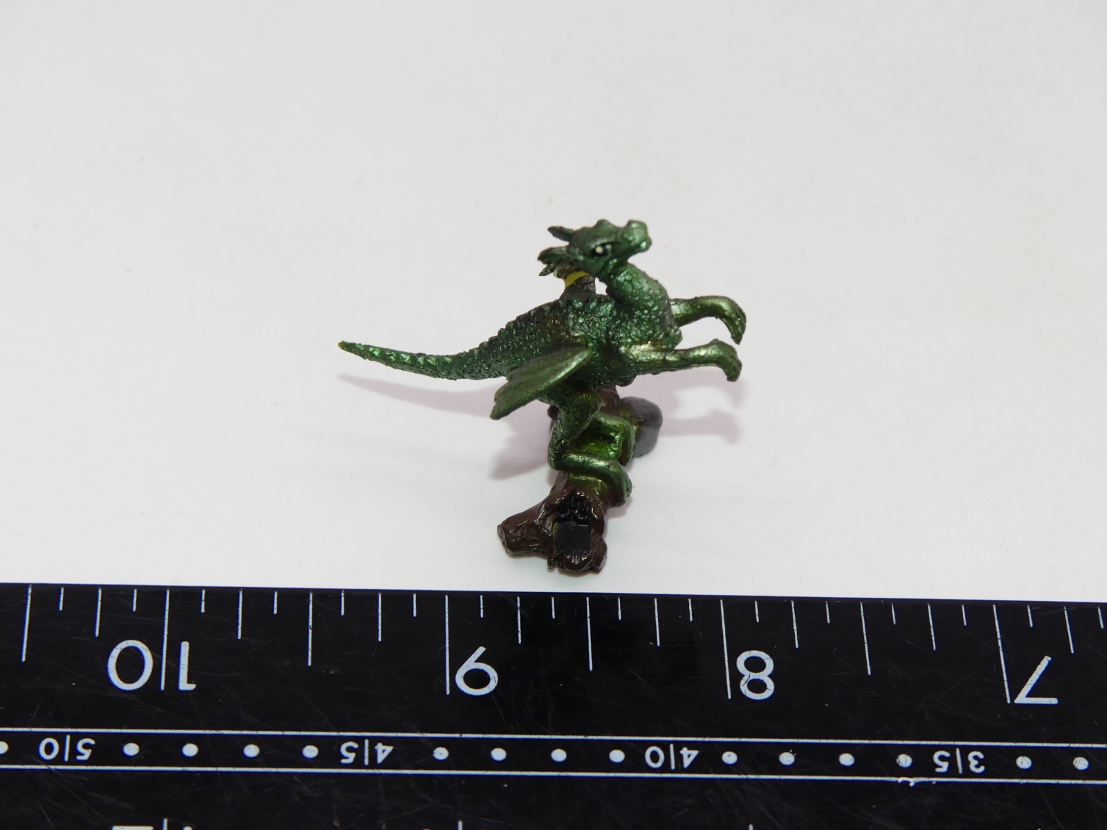 2006 Dragonology Board Game Marsupial Australia Dragon Figure Part Only 2003