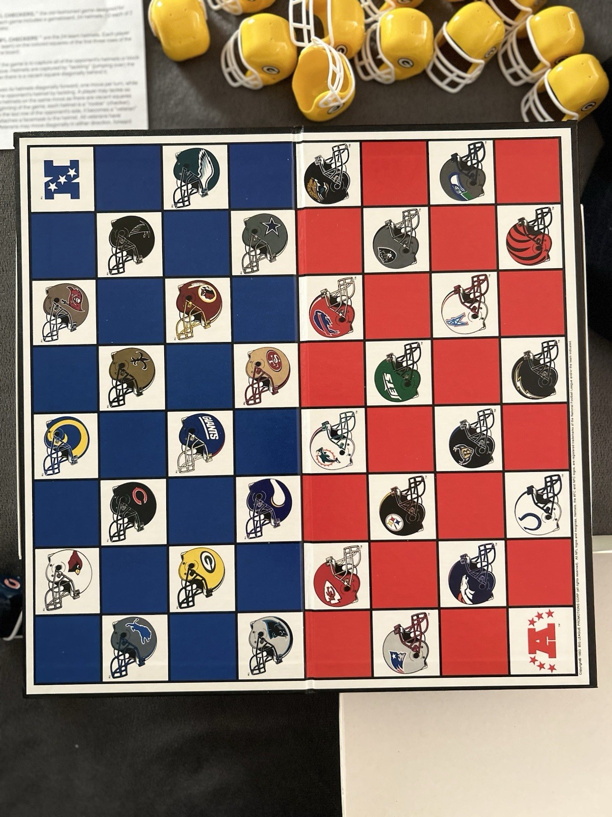 1993 NFL Officially Licensed Packers Checkers Board Game Complete Set, 2+ Player