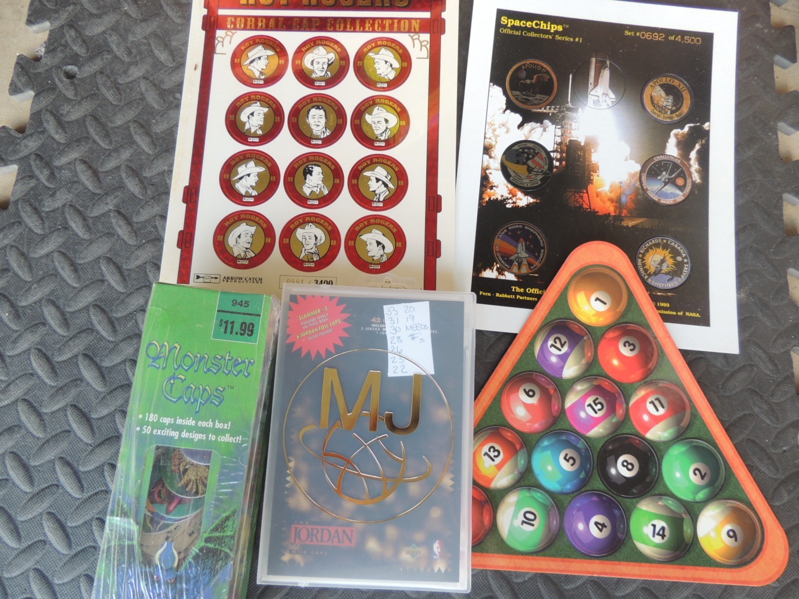 POGS SLAMMERS HUGE LOT MAGAZINES UNOPENED PACKS POG HOLDERS VINTAGE 90’S C-PICS
