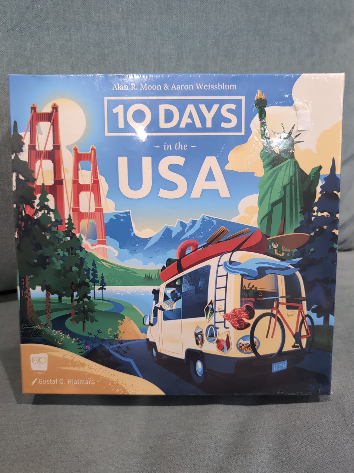 10 Days in The USA Family Road Trip Board Game NEW IN BOX USAopoly