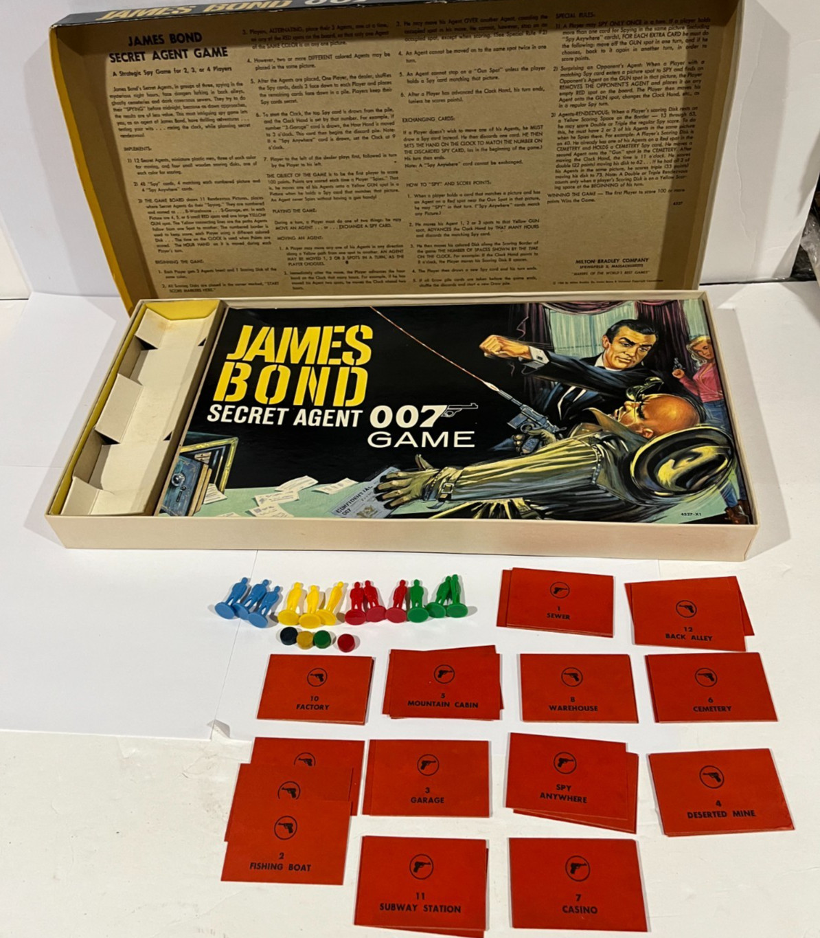 Vintage 1964 Milton Bradley MB James Bond Secret Agent 007 Game No.4527