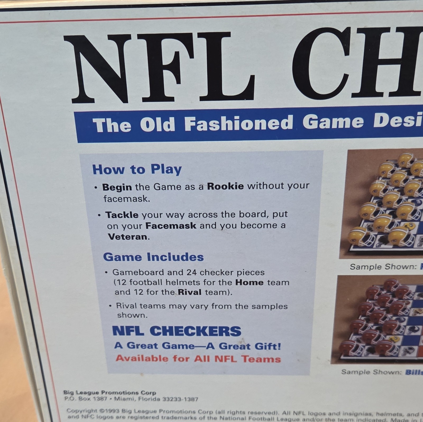 Miami Dolphins Checker Board Game w/ Gumball Helmets Figures and Surprises