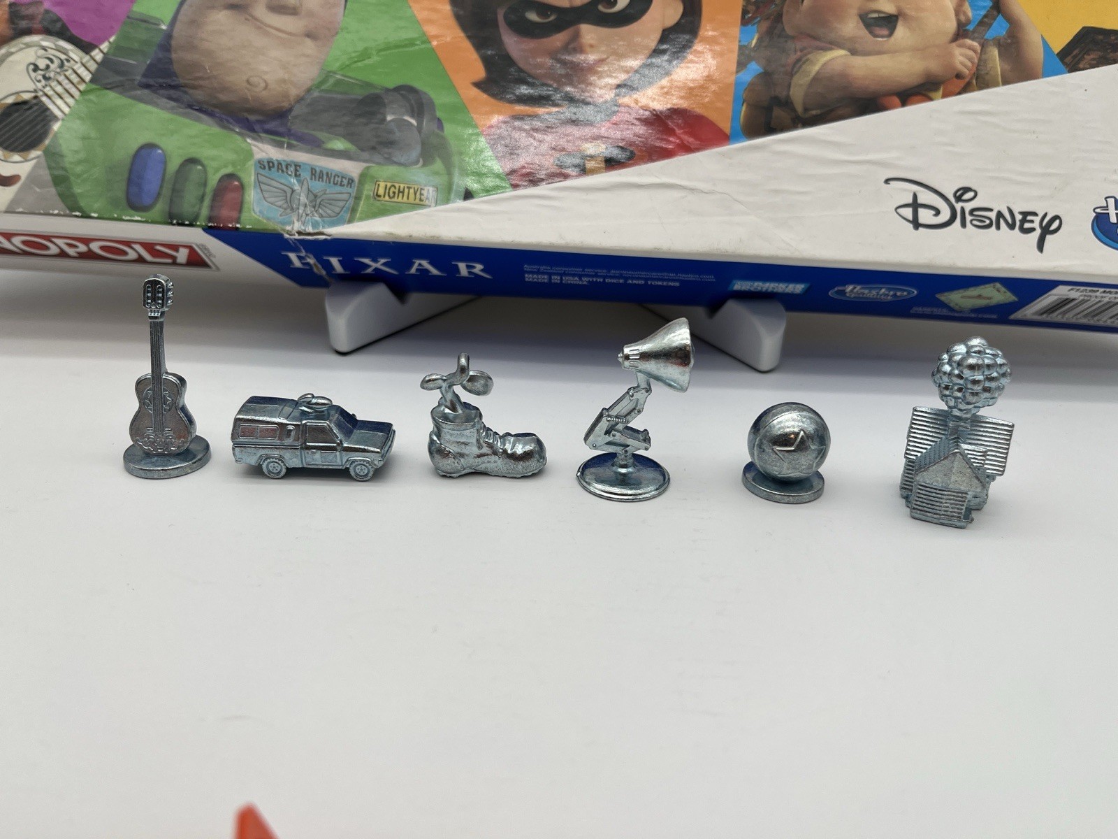 Monopoly Disney Pixar Edition Hasbro Gaming 2020
