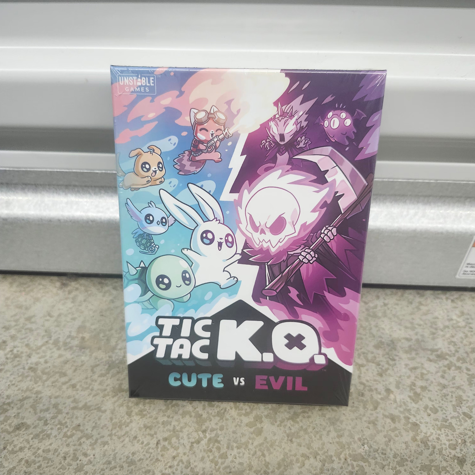New Tic Tac KO Cute vs Evil Card Game 8+ K.O. 2-4 Players Unstable Games