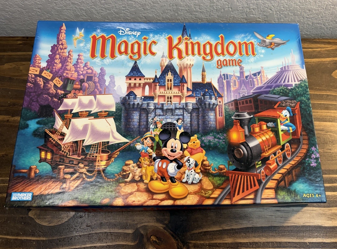 Disney Magic Kingdom 3D Land Board Game 2004 Parker Brothers 100% Complete EUC!