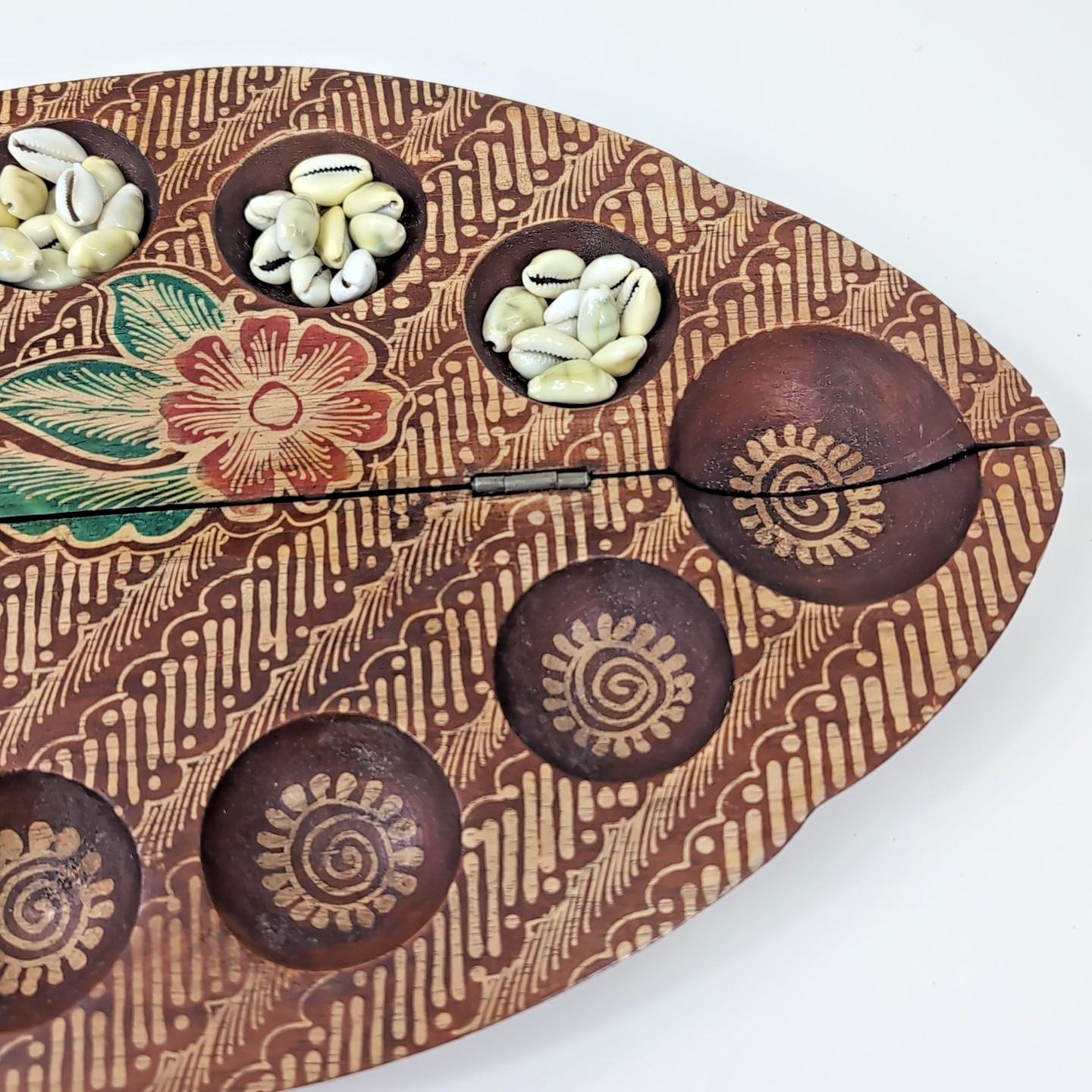 VTG Handmade Painted Fish Mancala Board Wood Shell Kalah Dakon Congklak Folk Art