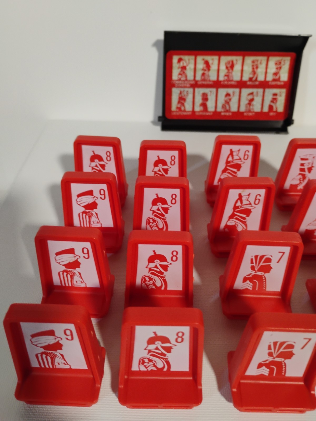 Vintage Milton Bradley Electronic Stratego 20 Game Pieces And 1 Cover