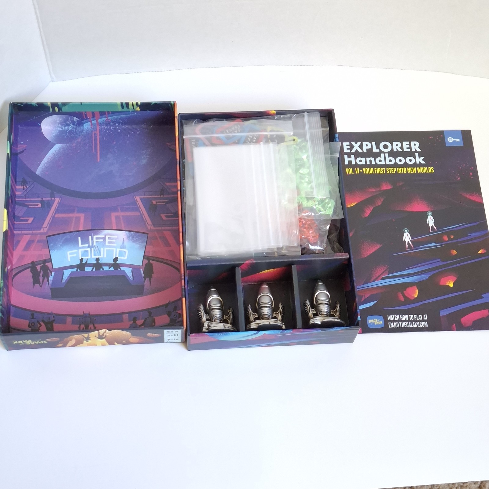 Space Park Board Game By Keymaster Games Henry Audubon Complete 2018 1-4 Players