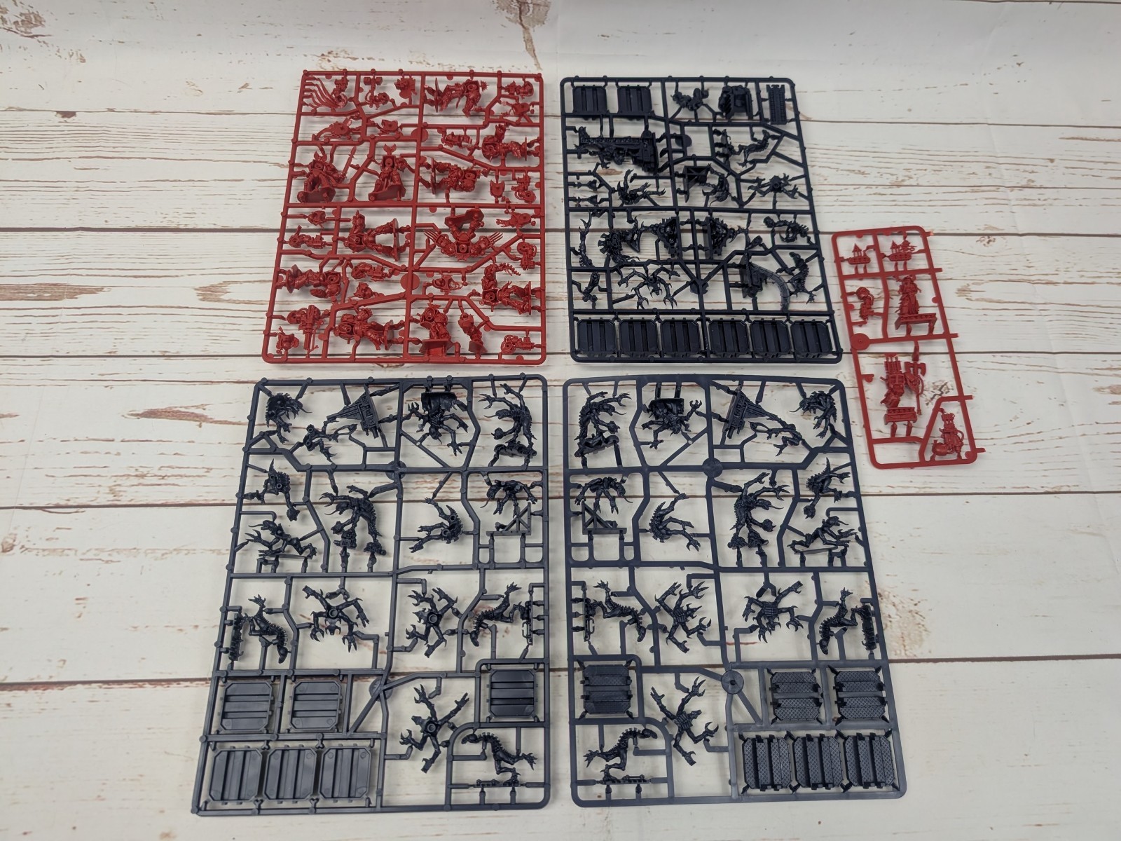 Space Hulk 2009 Warhammer 40k Games Workshop Sci Fi Skirmish Board Game Minis