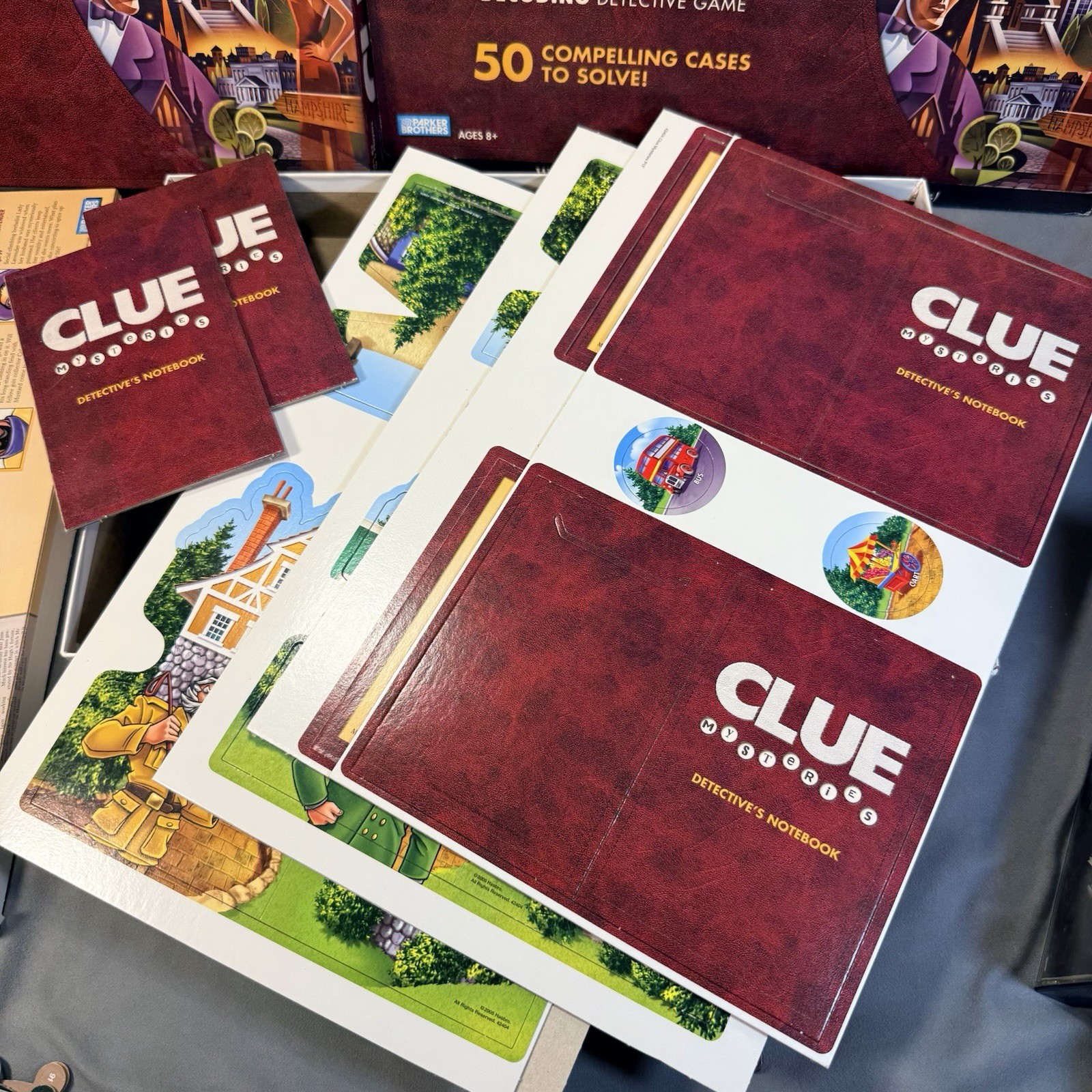 CLUE Mysteries 2005 Parker Brothers Decoding Detective Board Game 100% Complete