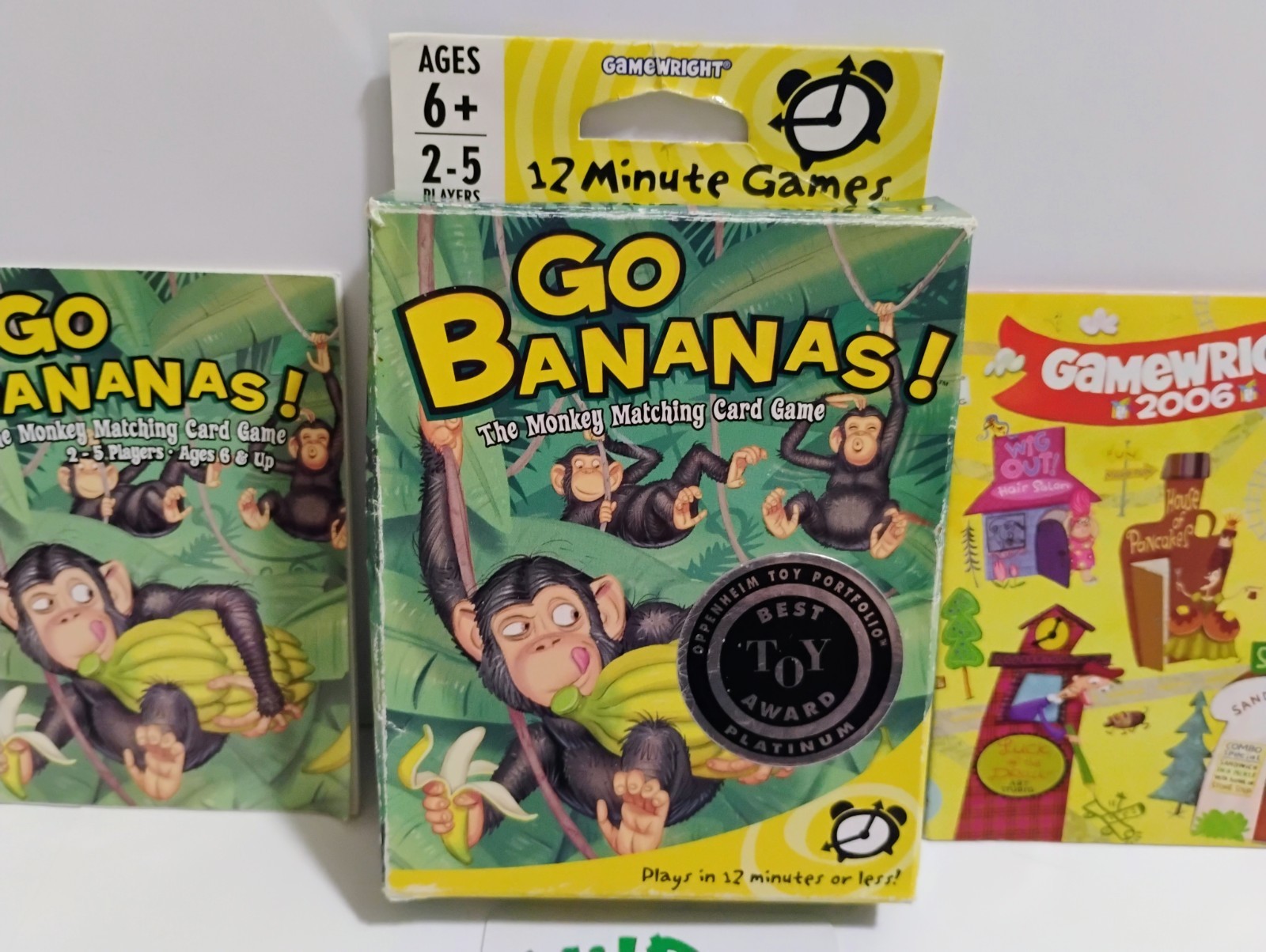 Vintage 2004 Gamewright Go Bananas Monkey Matching Card Game COMPLETE