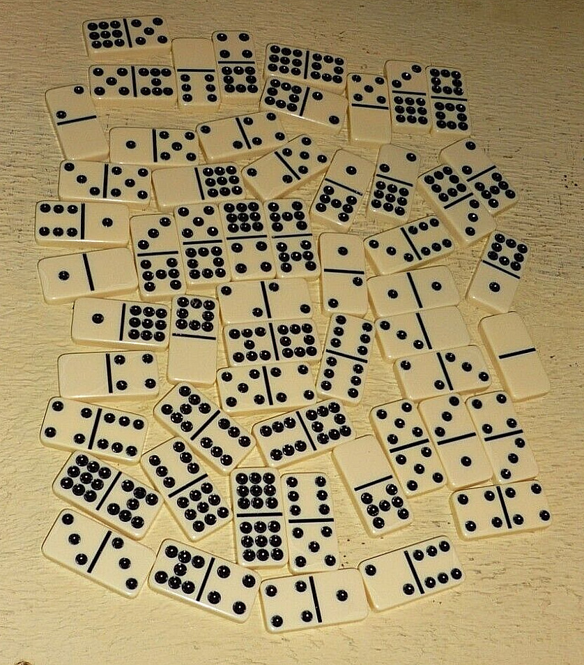 55 piece DOMINO Set 2 x 1 x 1/4 ” vintage ivory coloring