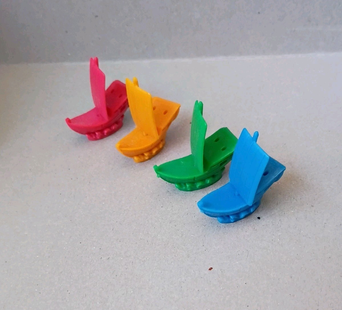 Machi Koro Legacy Replacement Ship Game Figures 4 Pc Set Red Blue Green Orange