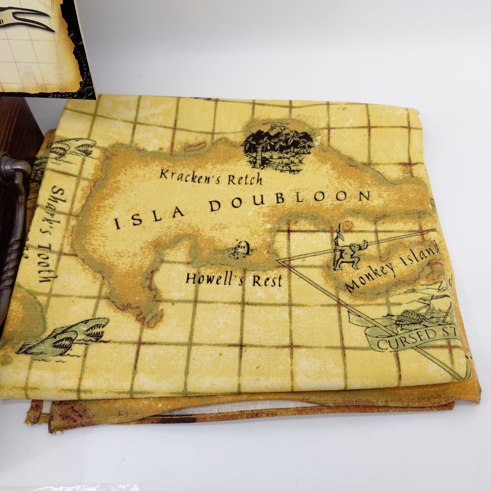 Dread Pirate Bookshelf Edition Board Game Wood Box Front Porch Classics Complete
