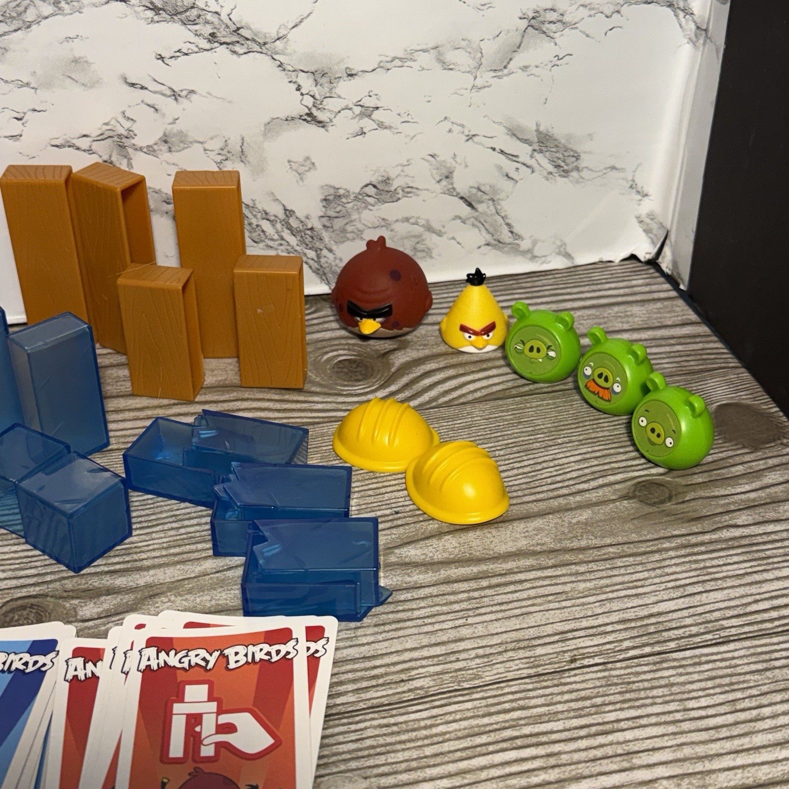 2011 Mattel Angry Birds On Thin Ice Game 95% Complete Missing 1 Piece TNT Box