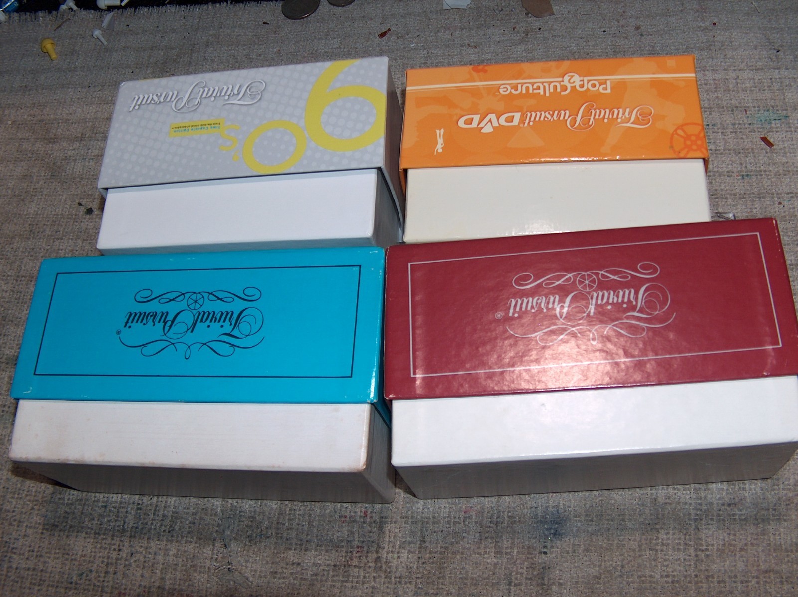 4 TRIVIAL PURSUIT Cards Card box Baby Boomers Young Players 90s Pop Culture 2