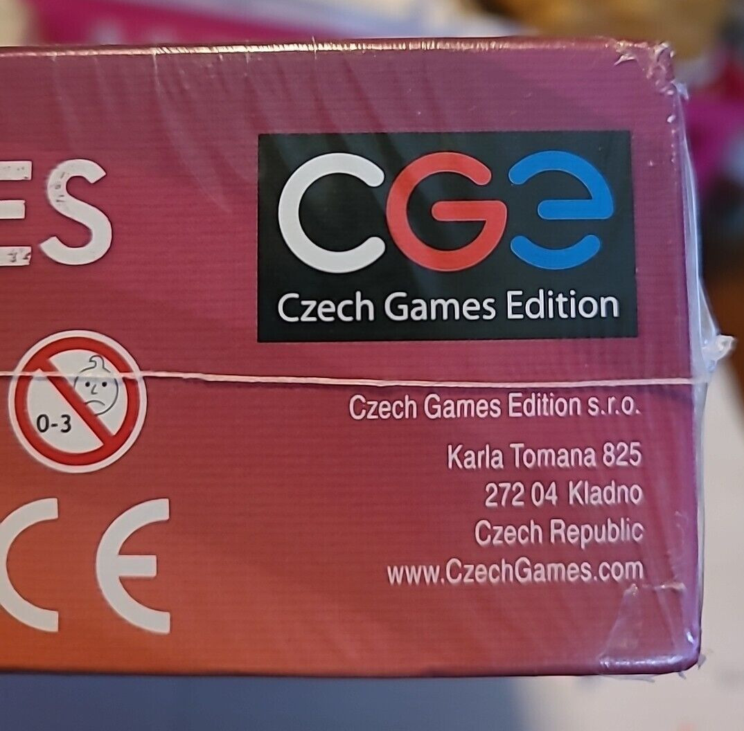 Vlaada Chvatil CODENAMES Party Game Czech Games Edition NEW 8+ Word CGE