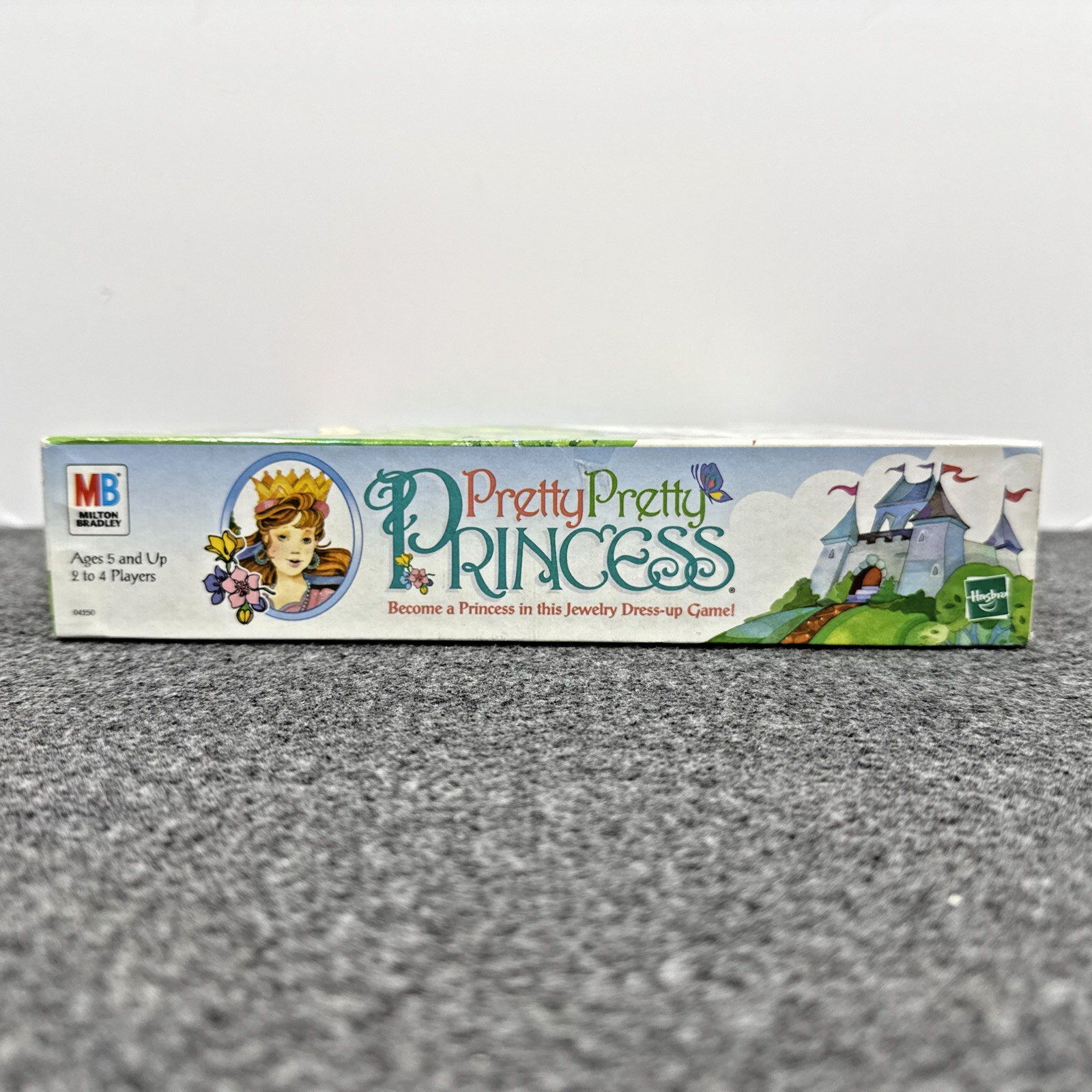 VTG 1999 Pretty Pretty Princess Board Game Jewelry Dress Up Sleepover Fun Read