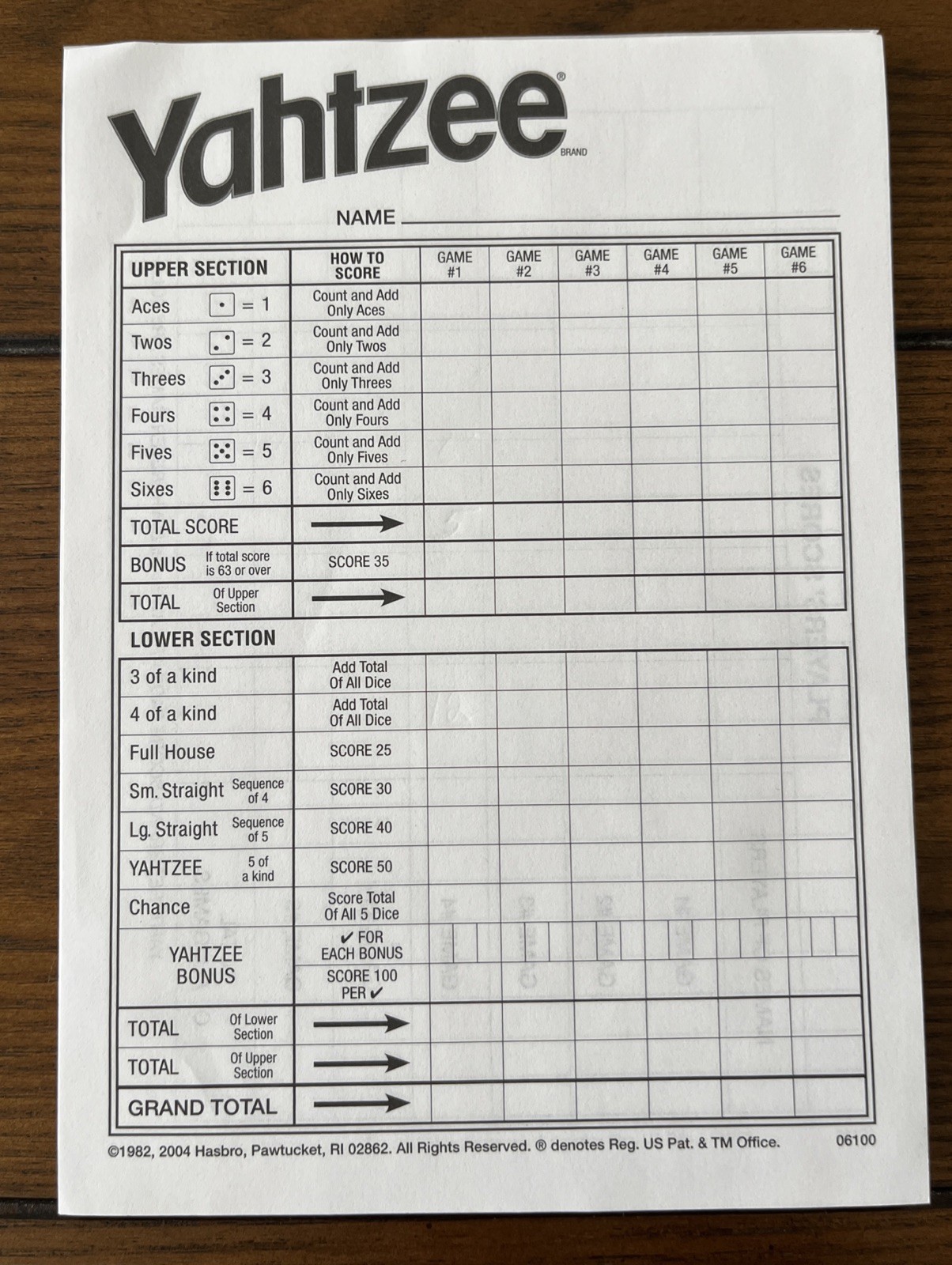 1997 Milton Bradley Yahtzee Deluxe Edition Complete Gold Fleck Dice Felt Tray
