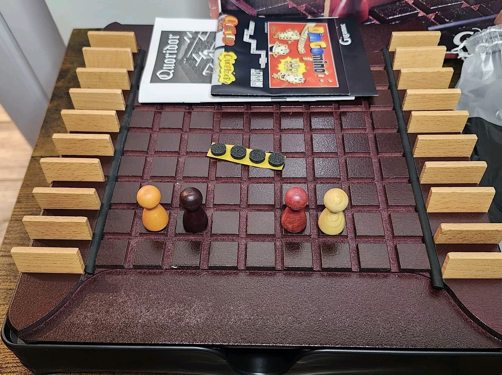 QUORIDOR 1st Ed. Wooden Board Game 100% COMPLETE 1997 VINTAGE MULTI AWARD WINNER