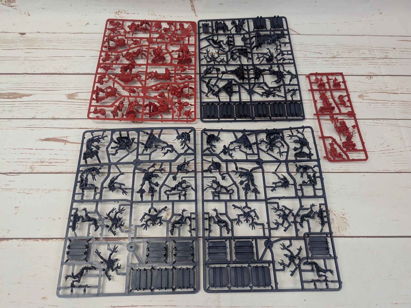 Space Hulk 2009 Warhammer 40k Games Workshop Sci Fi Skirmish Board Game Minis
