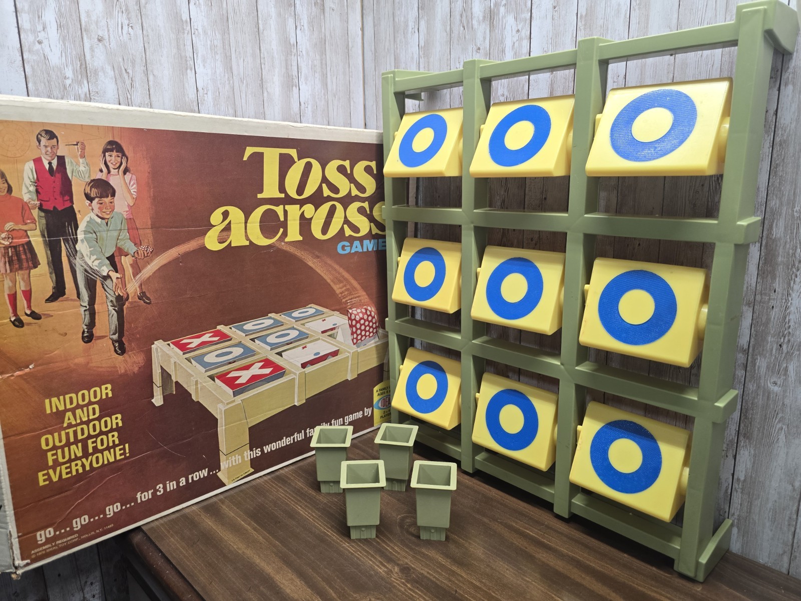 Vintage 1969 Ideal TOSS ACROSS Game Original Box. NO Bean Bags