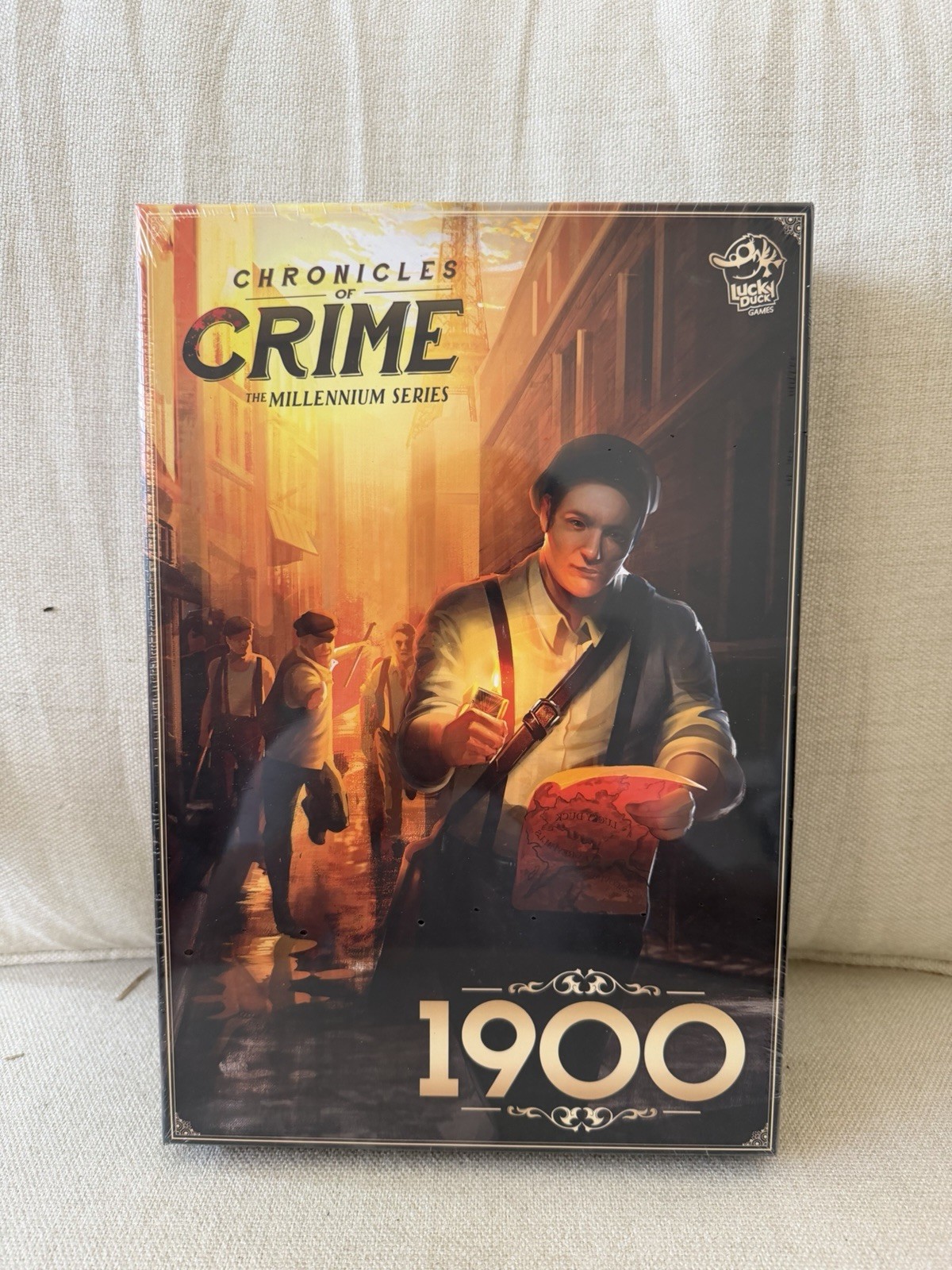 NEW SEALED Chronicles of Crime 1900 Board Game Lucky Duck Mystery Detective!