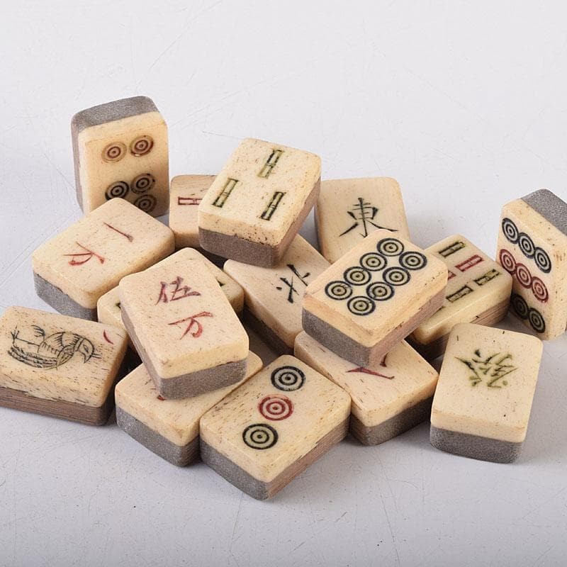 Vintage Chinese Mahjong Set Bone & Bamboo Tiles Wood Box Antique
