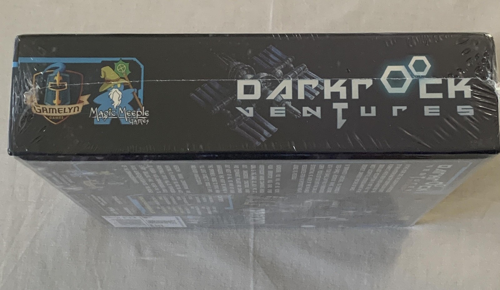 Darkrock Ventures Magic Meeple Board Game Space 1-5 Players Gamelyn New Sealed