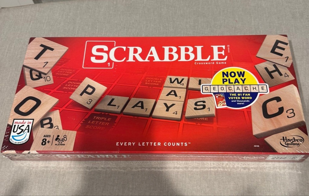 Game bundle – Game Pad Hasbro Yahtzee Scrabble cribbage peg game