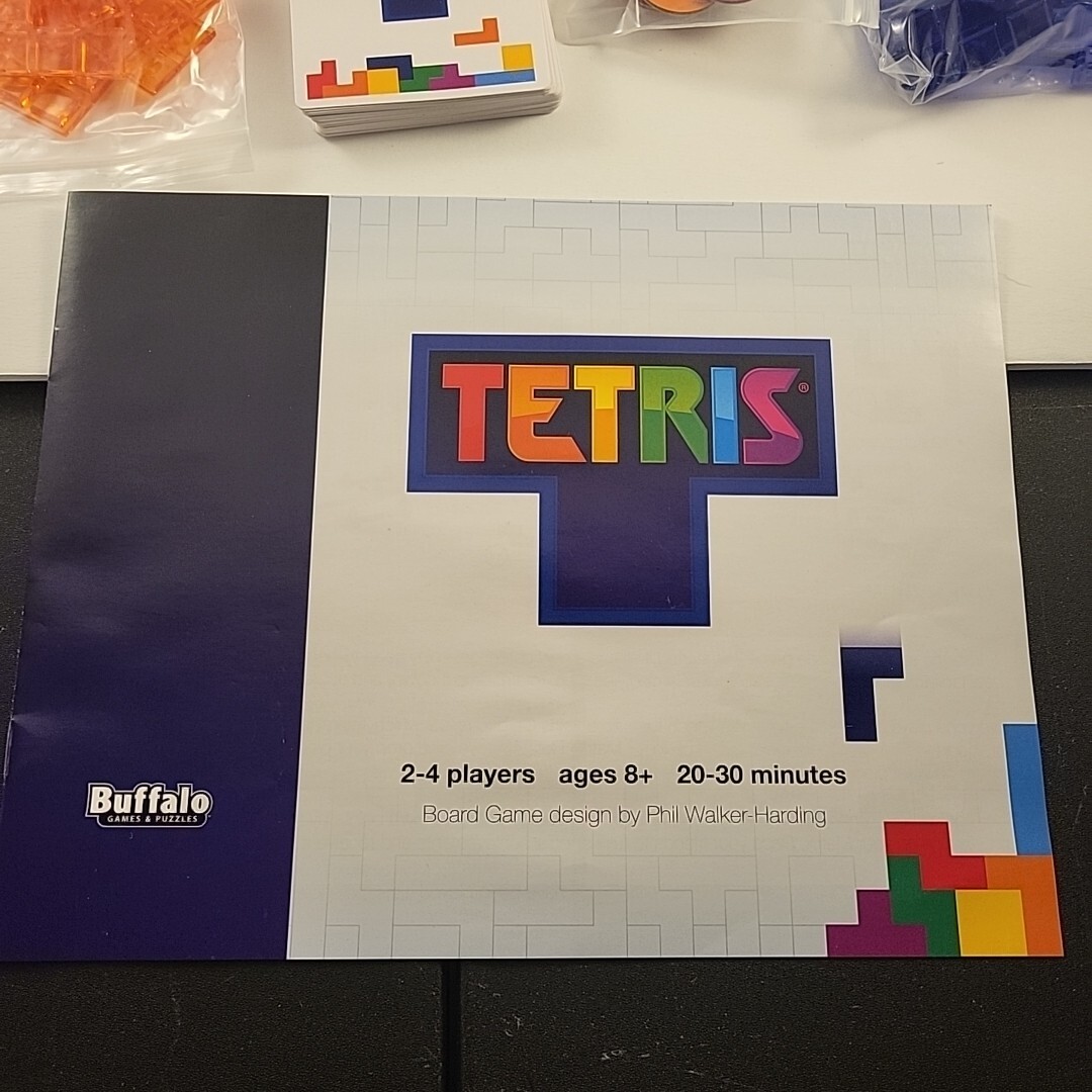 TETRIS Head To Head Strategy Board Game Buffalo Games 2-4 Players Sealed 2021