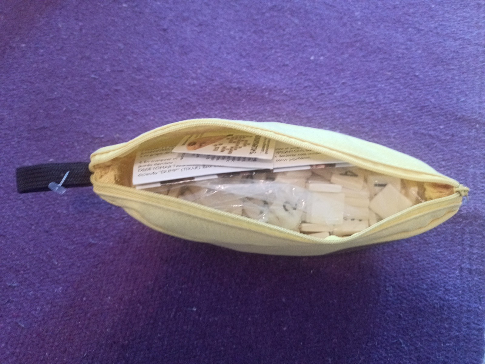 Bananagrams Crossword Family Fun Game Bananagram Word Play Banana 100 Complete