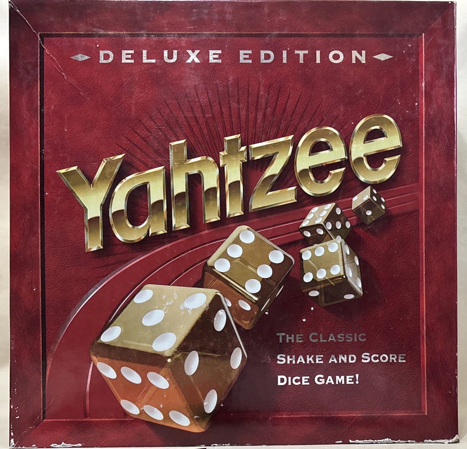 Yahtzee Deluxe Edition Board Game – Milton Bradley 1997 – Complete