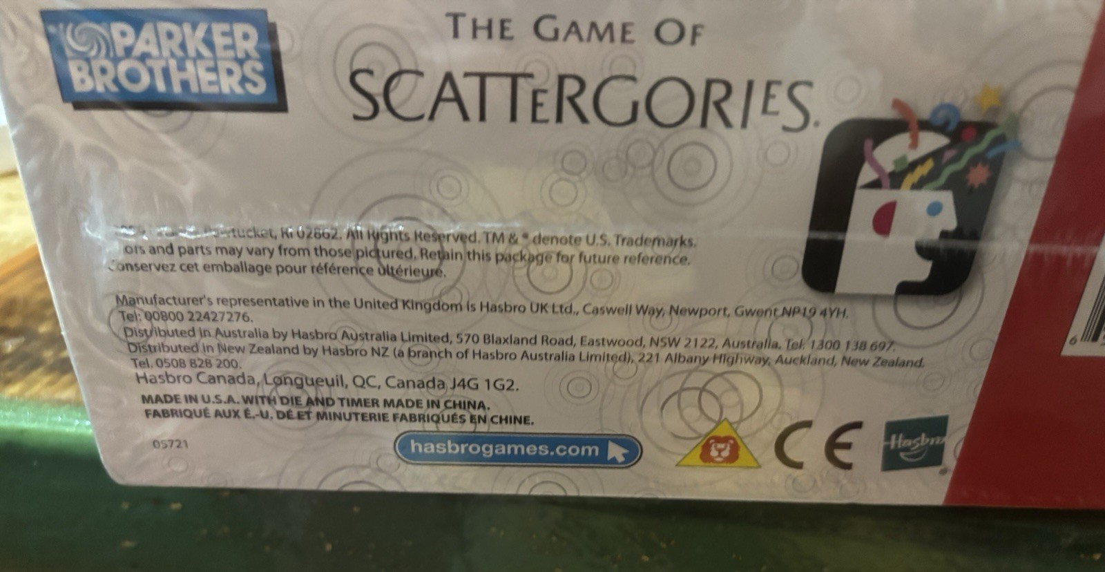 Parker Brothers Scattergories Party Game Strategy Theme 20-Sided Die Adult