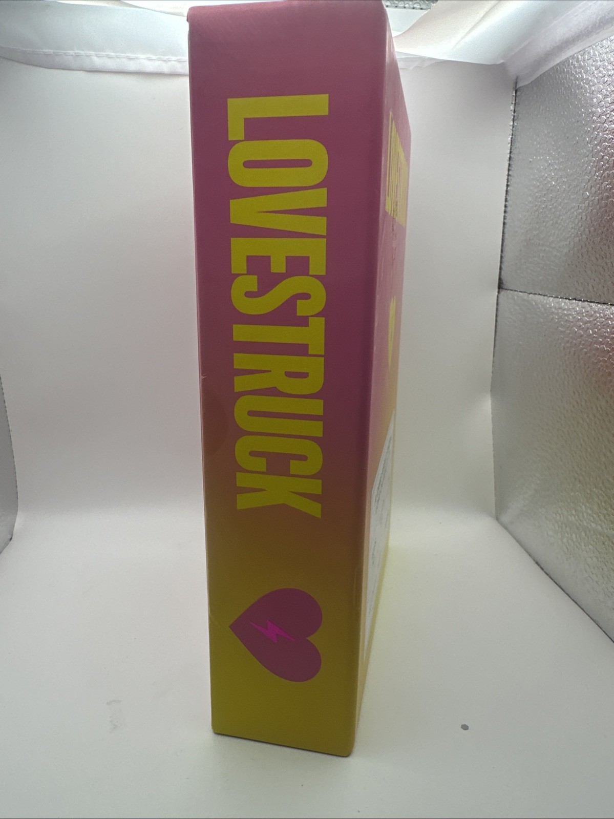 Lovestruck – Reality TV Party Board Game | 5-10 Players, for Groups, Adult Game