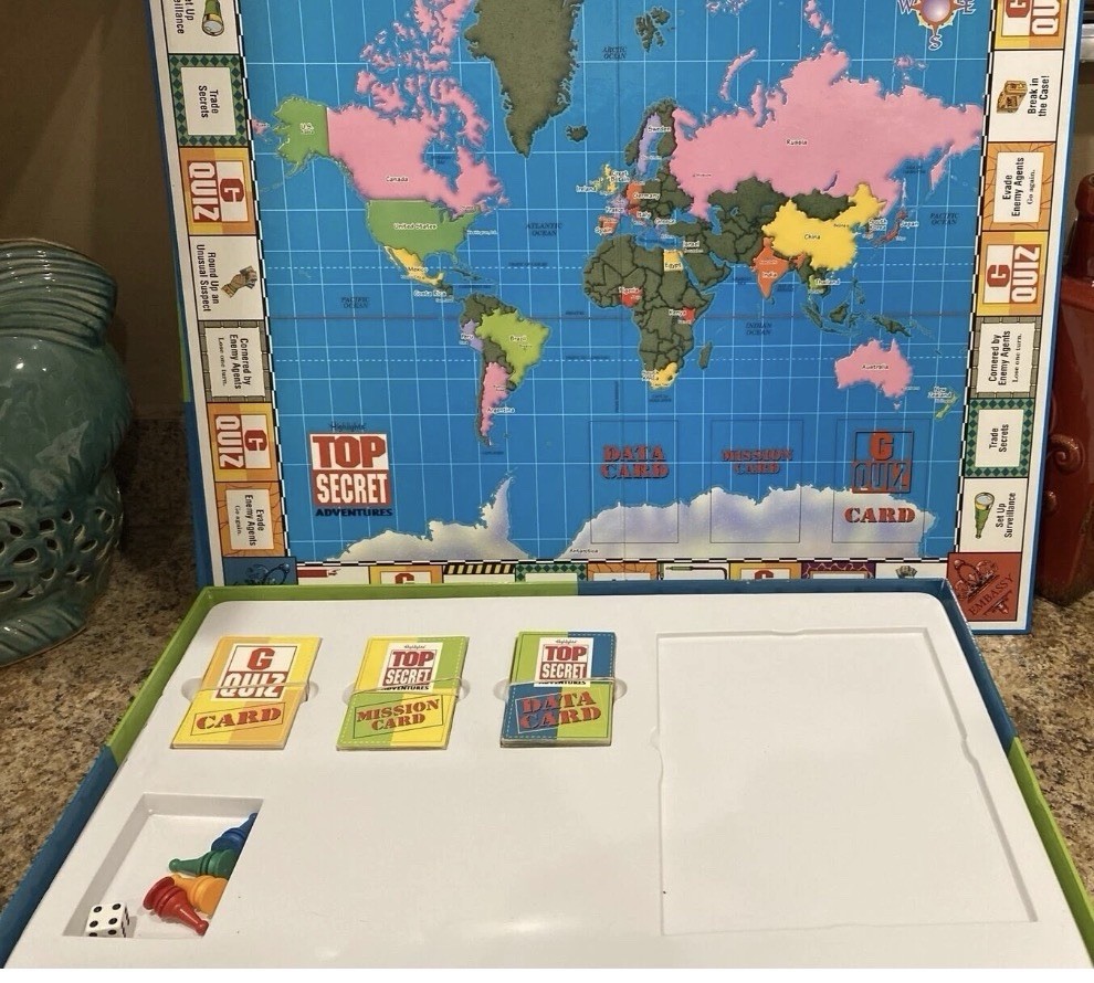 TOP SECRET ADVENTURES BOARD GAME HIGHLIGHTS EDUCATIONAL TEACHER Game!