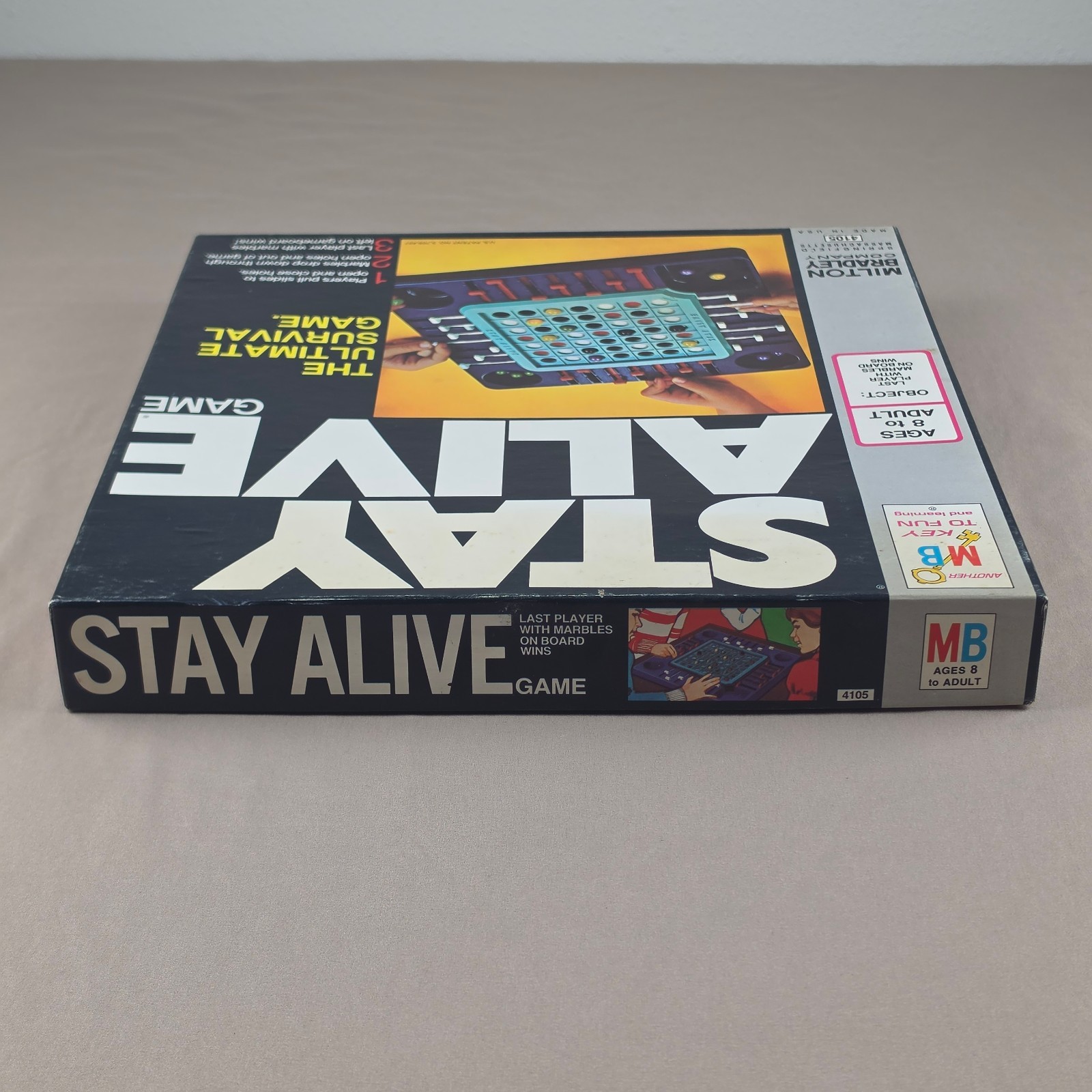 Vintage 1971 Milton Bradley Stay Alive Board Game Complete With All 20 Marbles