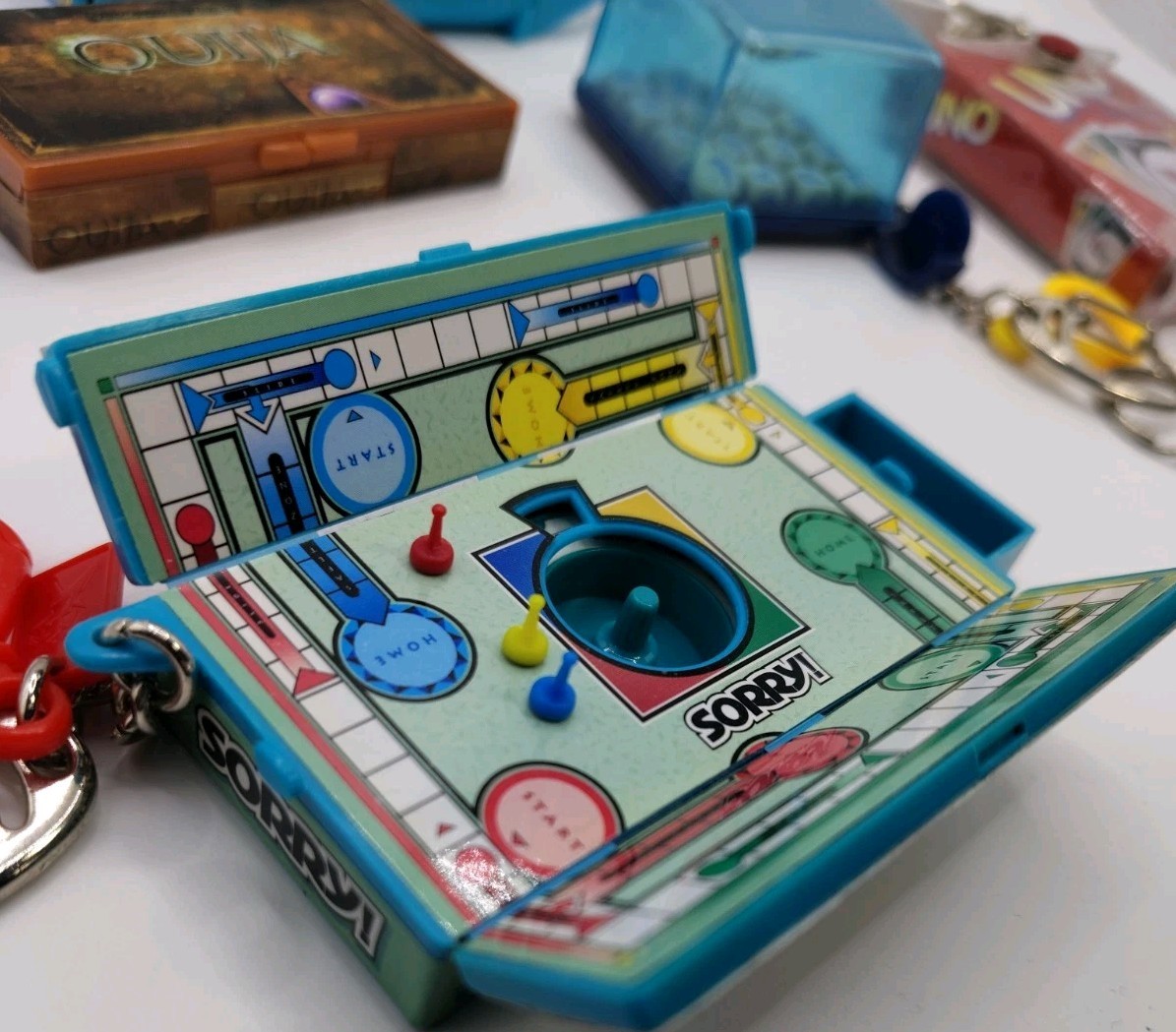 Mini Keychain Lot 7 Games Ouija Boggle Sorry! Connect 4 Bop It Magnet Poetry Uno