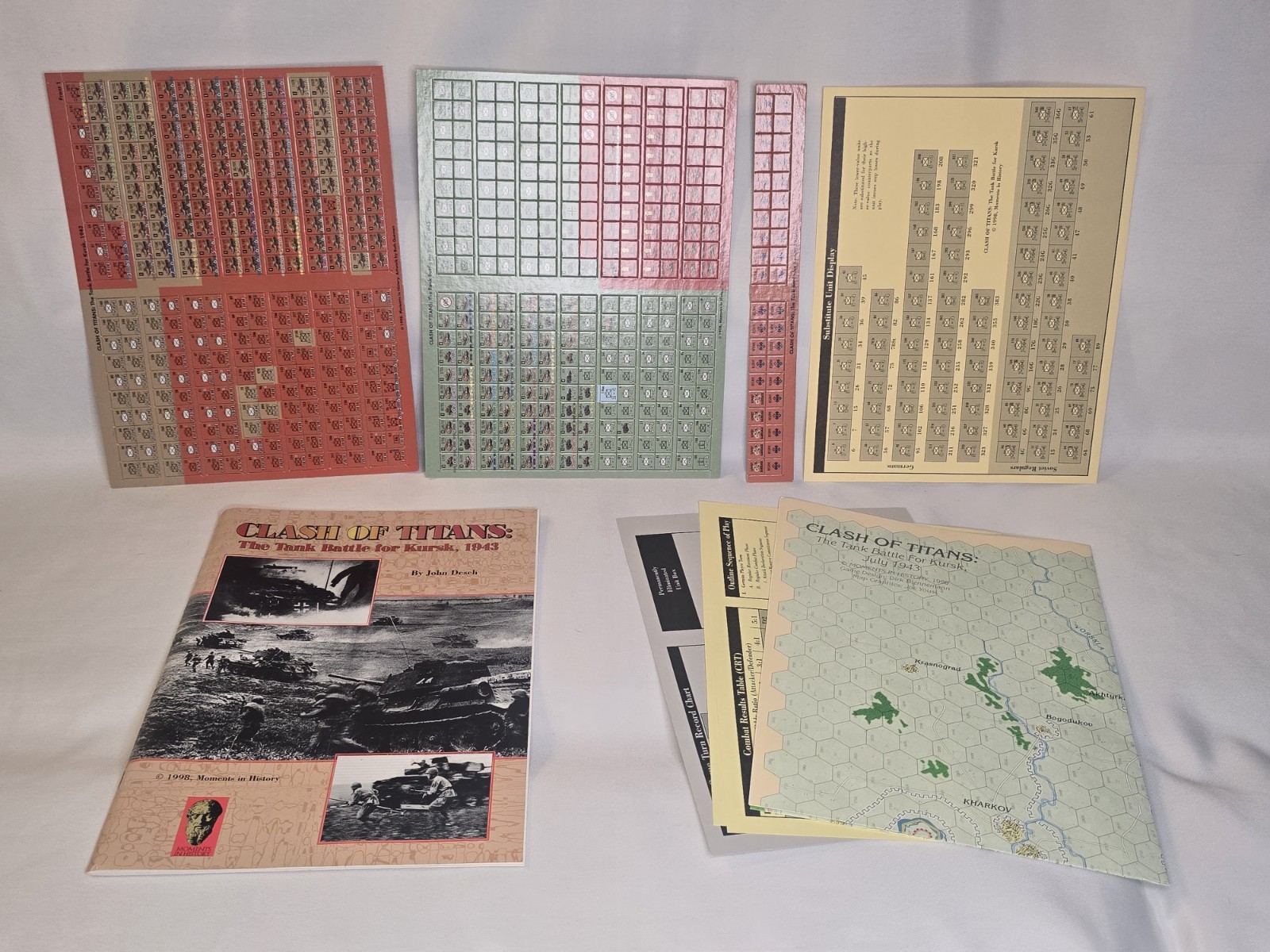 MOMENTS IN HISTORY CLASH OF TITANS KURSK COMPLETE UNPUNCHED RARE