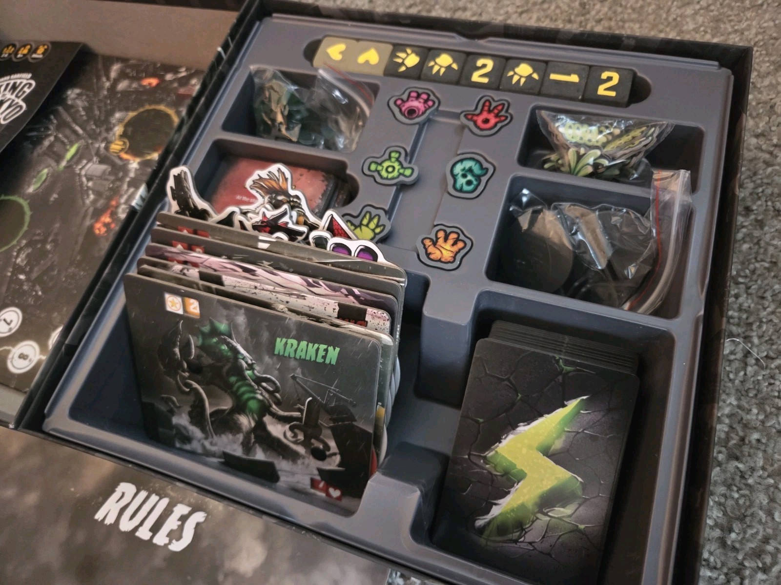 IELLO King of Tokyo: Dark Edition Limited Collectors Edition Complete