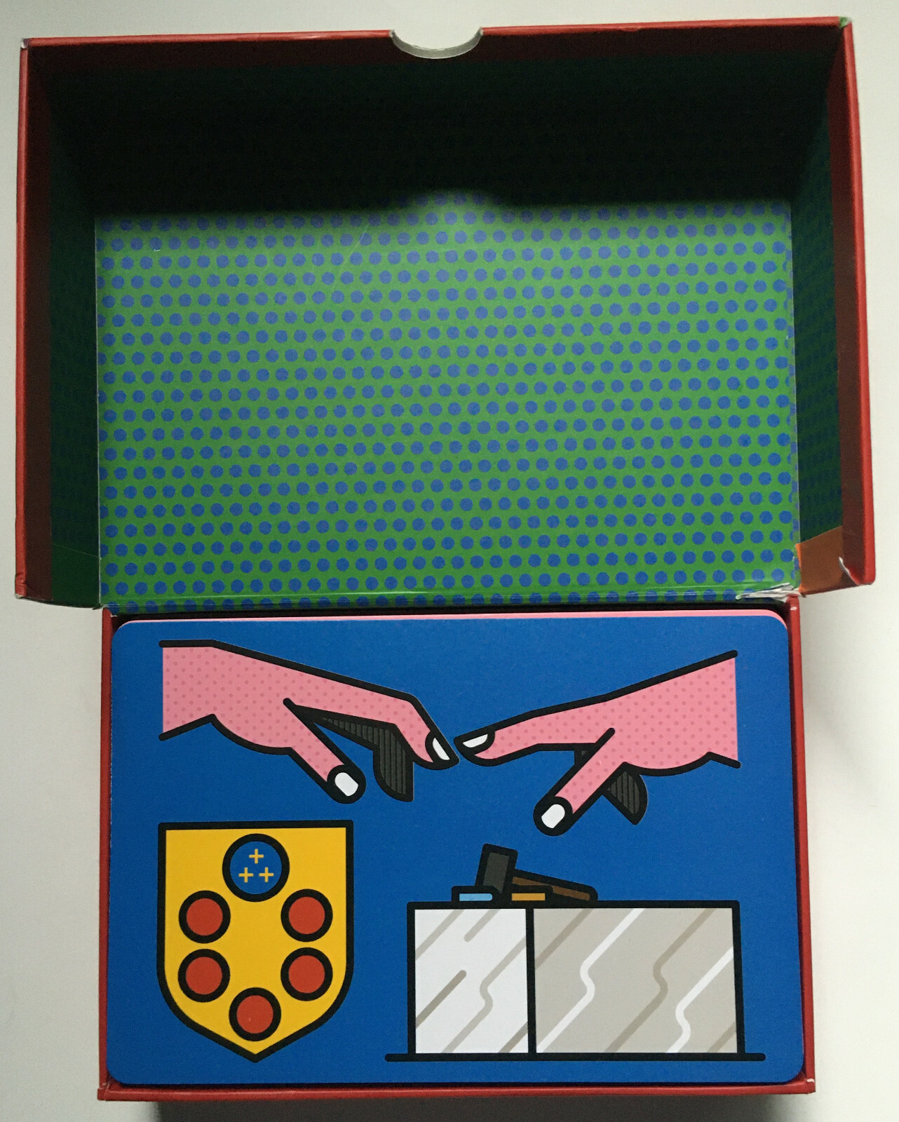 GUESS THE ARTIST, Robert Shore, Trivia Game, 2017, 1 or more players