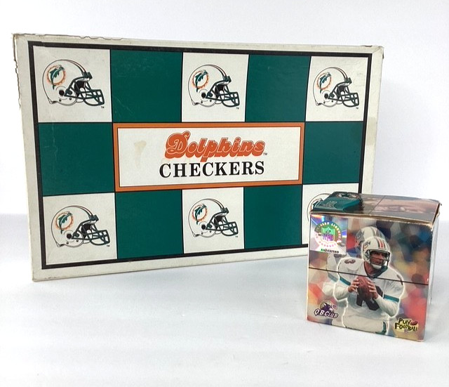 NFL Miami Dolphins New York Jets Checker Board Game + Dan Marino Pro Cube