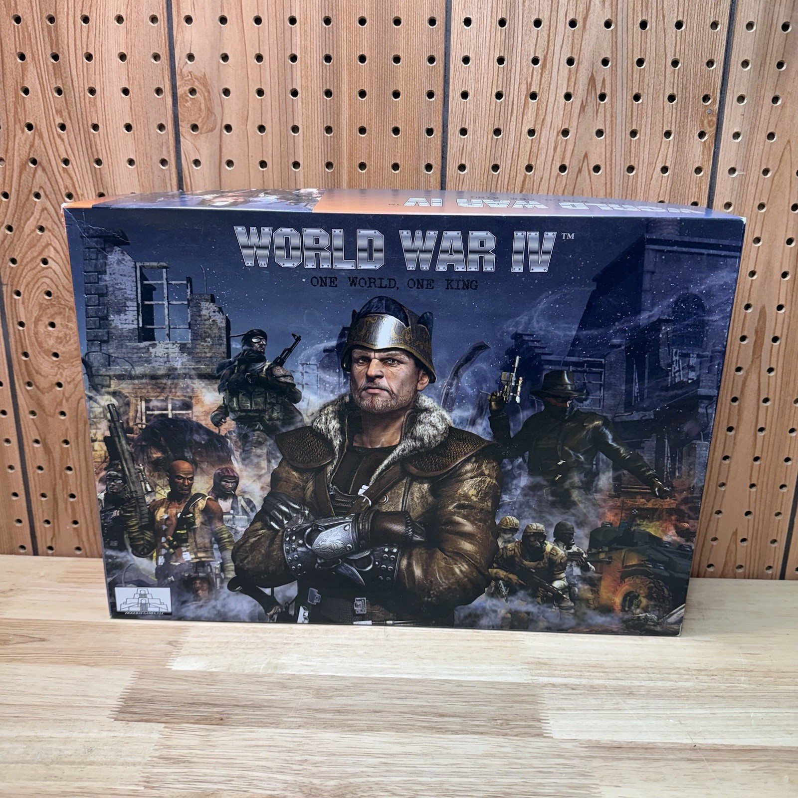 Ziggurat – WORLD WAR IV – One World, One King – Miniatures 2009 Hunley No Dice